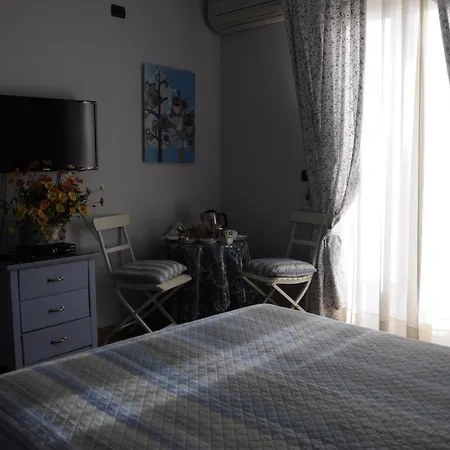 Villino Lenci Bed & Breakfast Trappitello